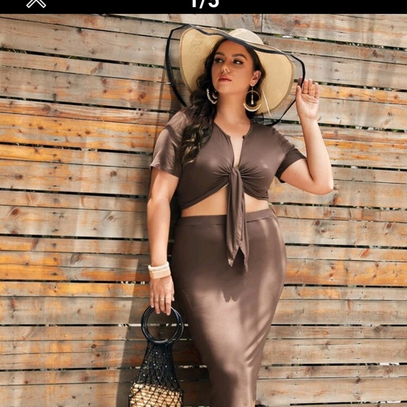 Skirt Set